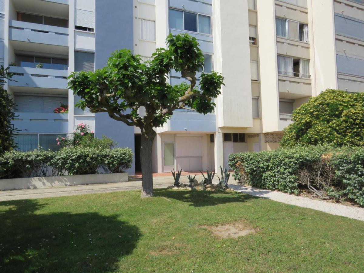 Apartment Ground Floor With Access To And Pool