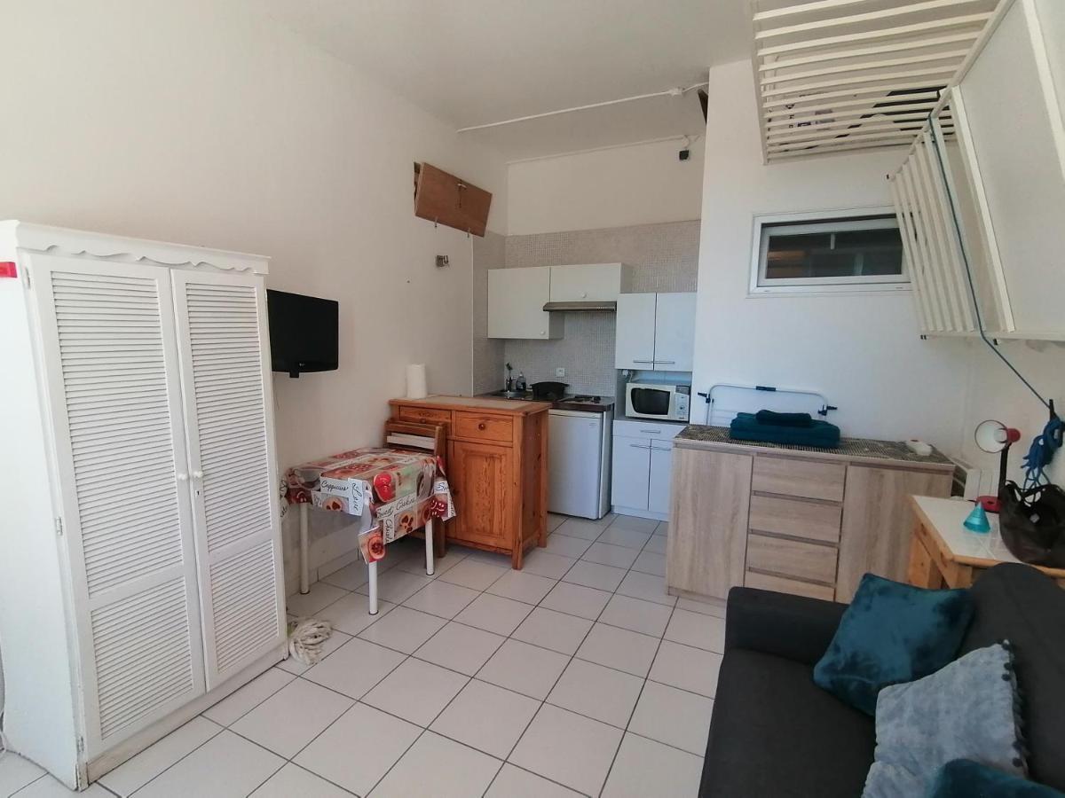 Ground Floor With Access To And Pool * Le Barcares