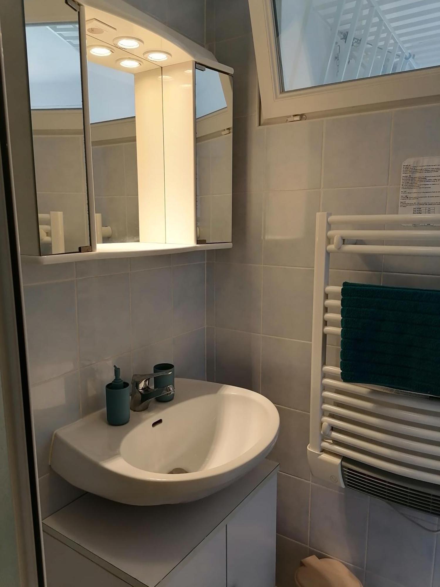 Apartment Ground Floor With Access To And Pool *